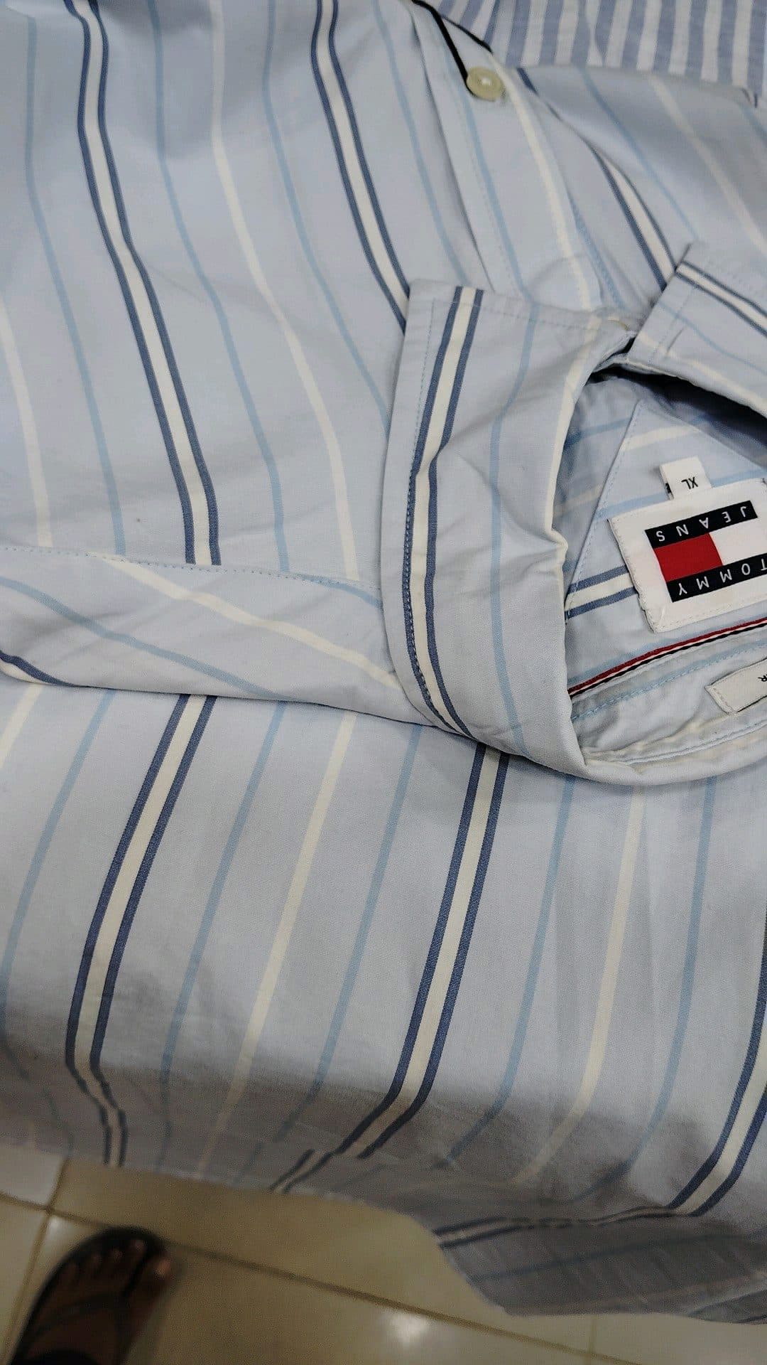 Tommy Jeans men's striped button-up shirt — XL (light blue)